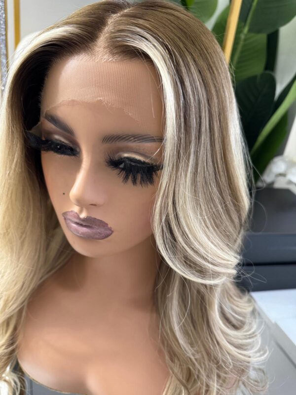 Ombre blonde wig